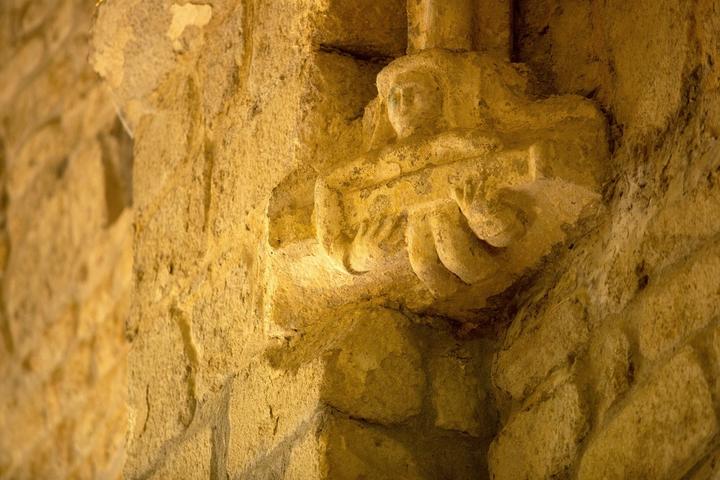Montpezat-sous-Bauzon - Sculpture à Notre Dame de Prévenchères ©S.BUGNON
