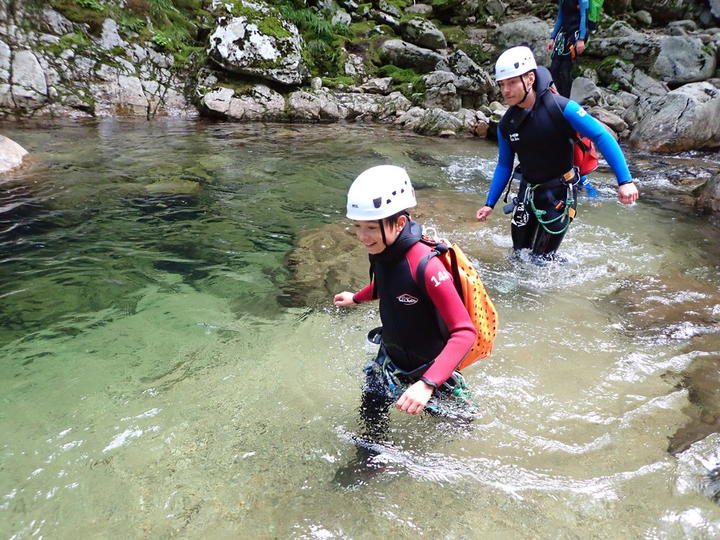 Riviere sauvage, avec Sauts parfait pour une session canyoning