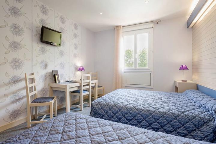 Hôtel-Restaurant La Crèche Hôtel-Restaurant La Crèche