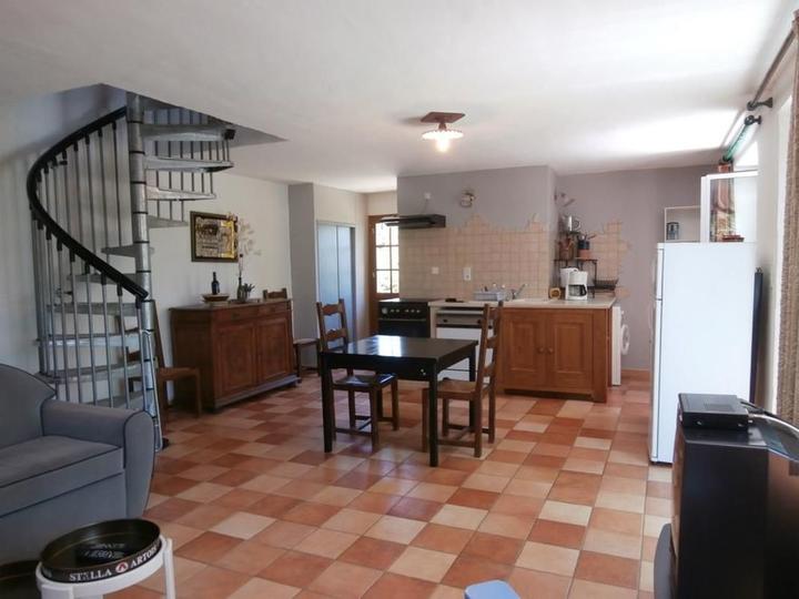 Pièce de vie au rez de chaussée