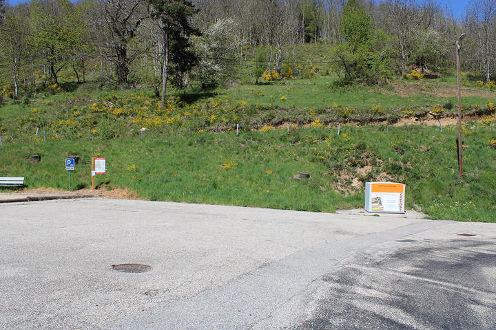 Aire de stationnement le Chambon