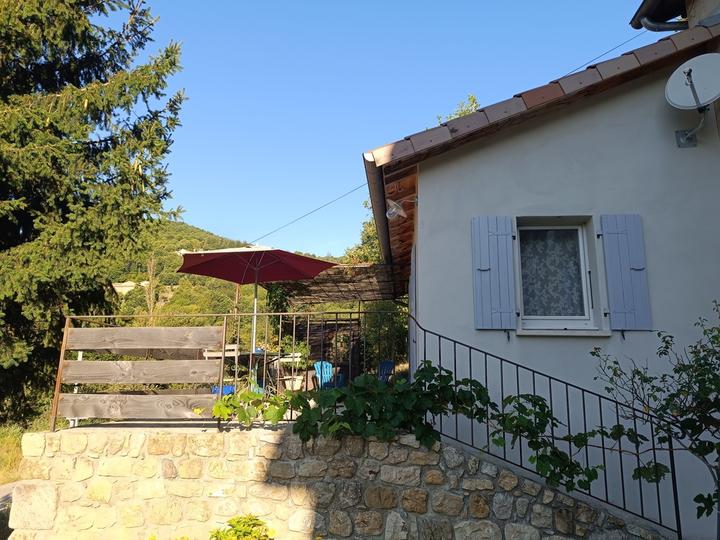 Le Vésinat exterieur 2 été