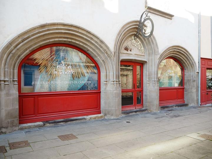 HDLD.jpg entrée de l'HDLD, rue du 4 septembre