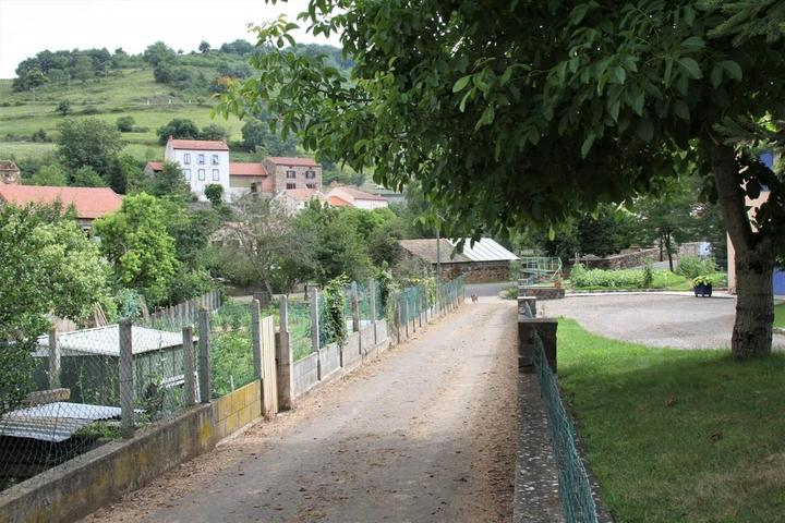 PCU Village de Grenier-Montgon