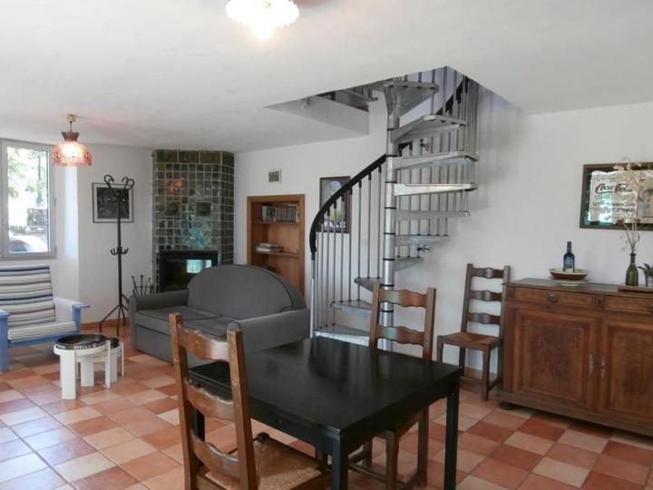 Pièce de vie au rez de chaussée