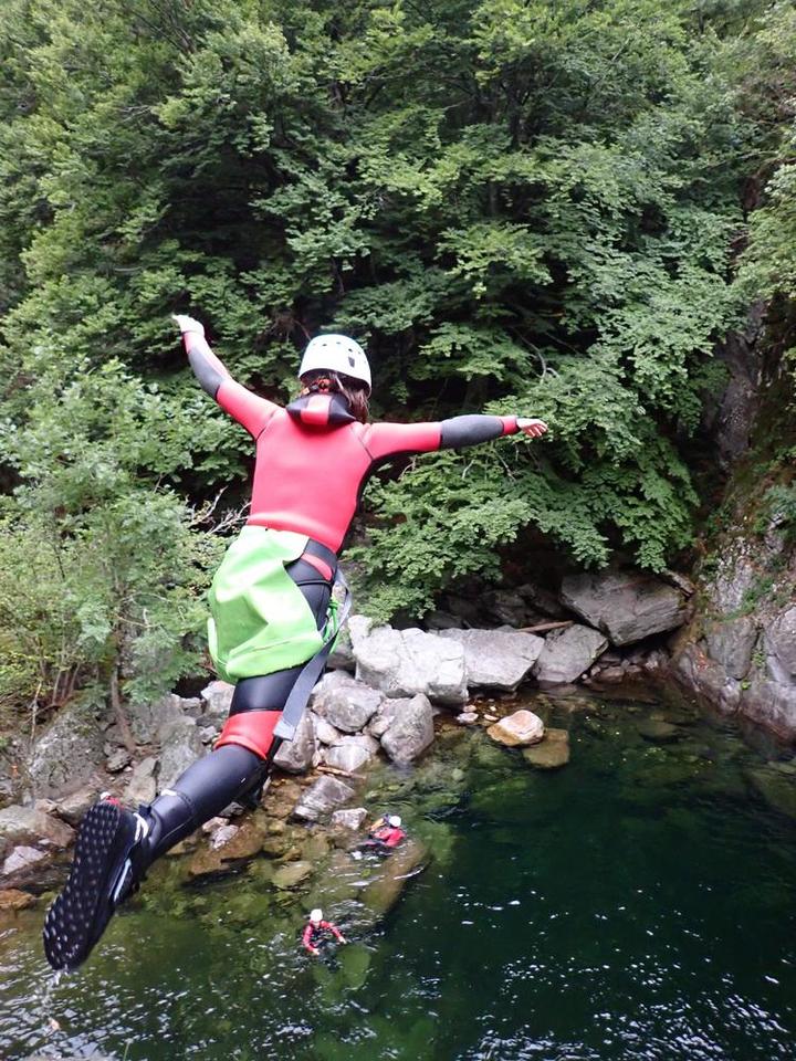 Riviere sauvage, avec Sauts parfait pour une session canyoning