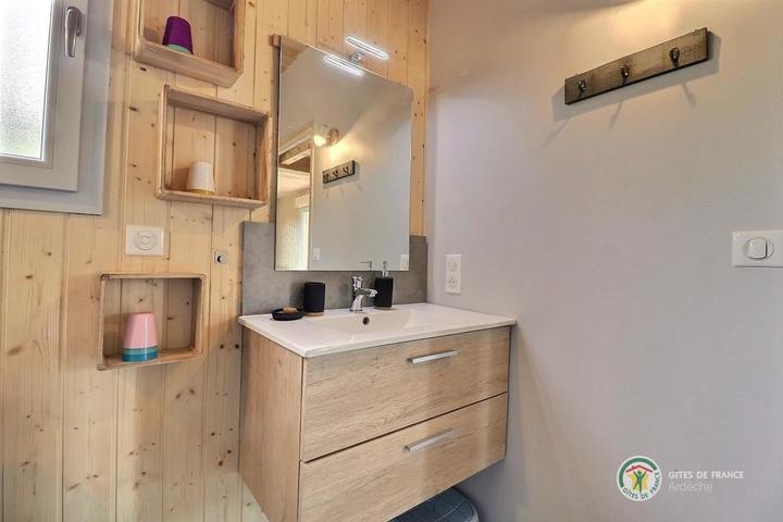 Salle d'eau rez-de-chaussée