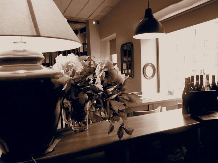 Le Trèfle à Quatre Feuilles Le Trèfle à Quatre Feuilles