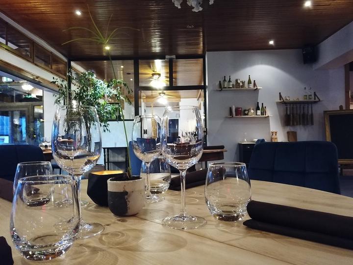 chardonnal Marie-Claire hydropathes bar