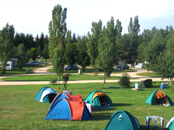 camping seuge-saugues