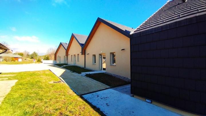 Notre nouveau gîte côté parking