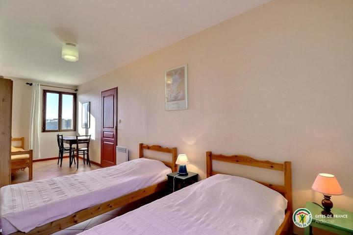 Chambre avec 3 couchages