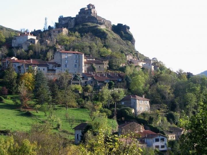 PCU bourg et château de Saint-Ilpize