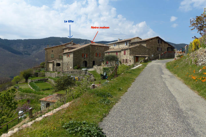 L'arrivée au hameau du Monteil