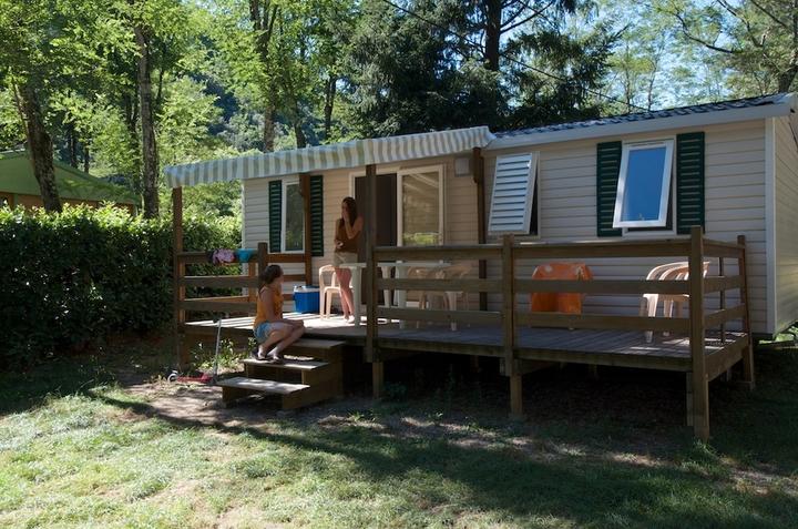 Camping le Roubreau - Joannas Mobilhome bleu