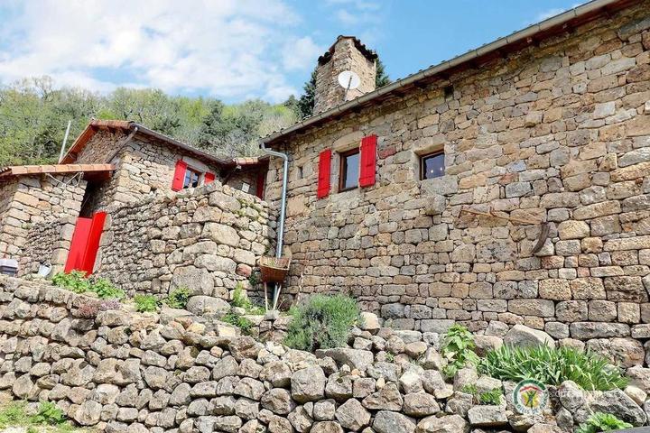 La maison des propriétaires avec le gîte